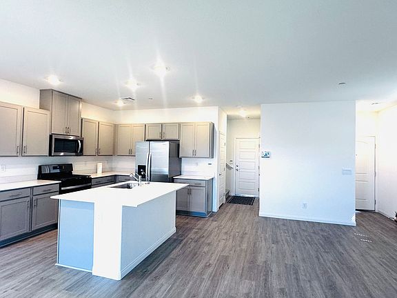 5th image of 1083 Saffron Toucan Ln