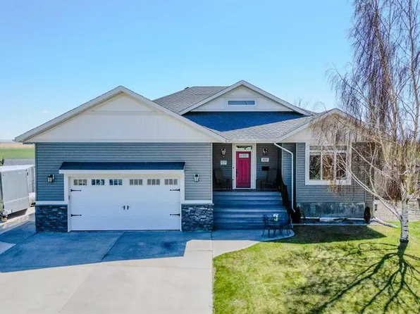 397 S 250th St W, Raymond, AB T0K 2S0