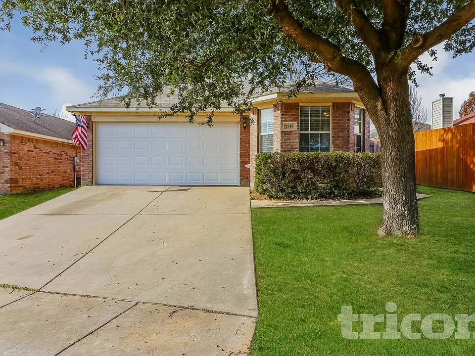 7548 Ashcroft Cir
