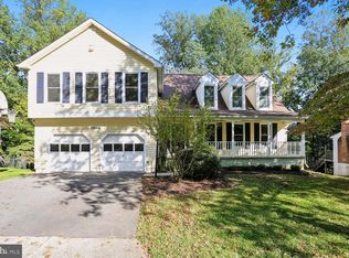 11568 Paramus Dr, Gaithersburg, MD 20878