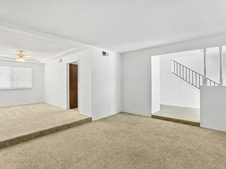 3008 Matador Dr NE — Photo 9