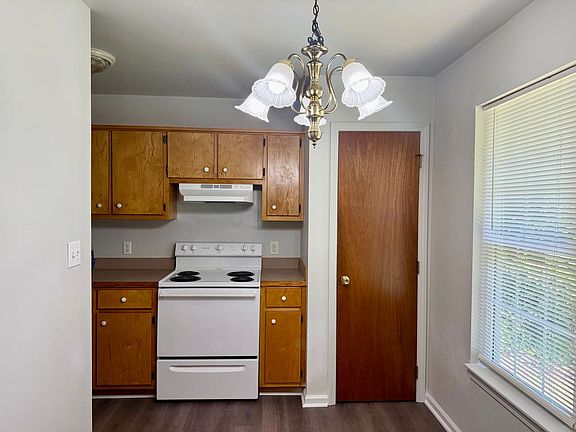 3rd image of 810-812 N Mebane St #995ac29d8