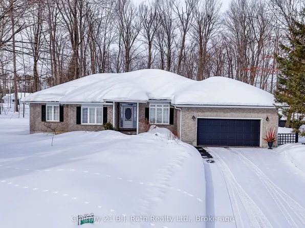 3837 Jenn Lynn Ct, Severn, ON L3V 0V6