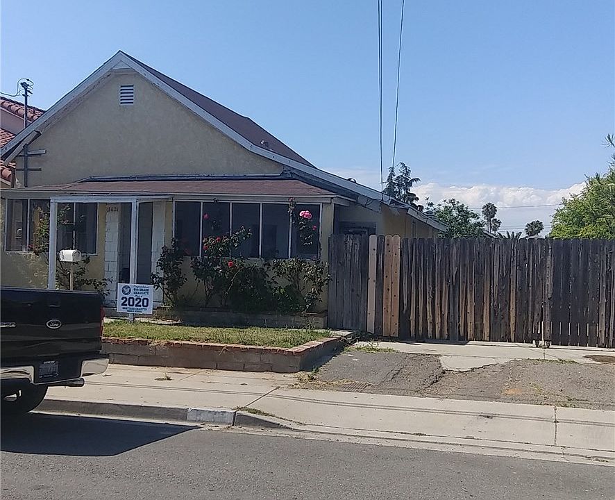 1st image of 18621 E Center Ave