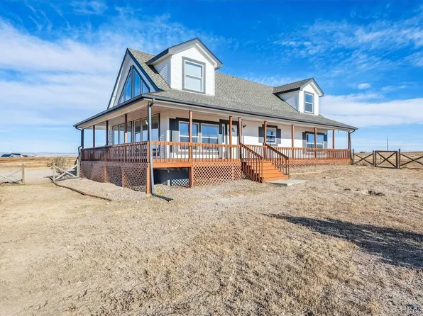 16426 Linton Ln, Wellington, CO 80549