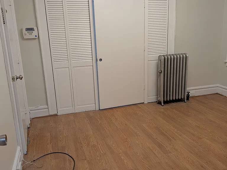 211-13 Myrtle Ave #2 — Photo 5
