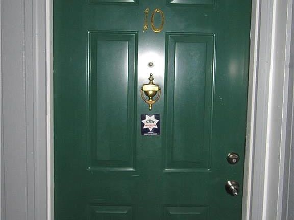 3rd image of 4015 S Crysler Ave APT 10