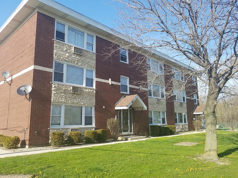 1st image of 8424 W 87th St APT 3C