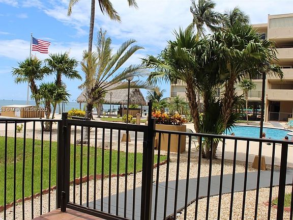 5th image of 79901 Overseas Hwy APT 103