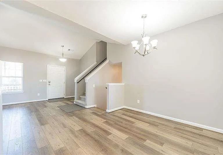2716 Lake Park Rdg E — Photo 12