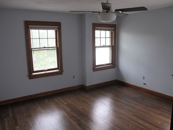 5th image of 14501 Athens Ave