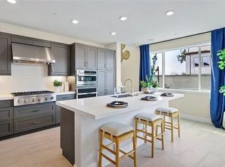 3008 Harrison Ln, Simi Valley, CA 93065