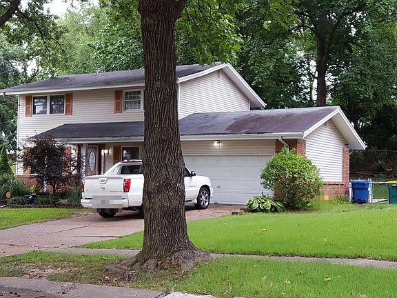 3rd image of 2120 Vitadale Ct