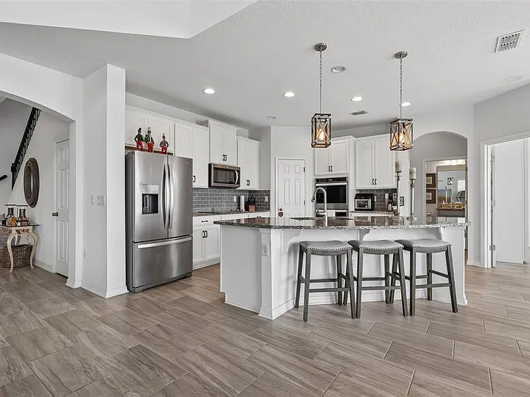 343 Blue Cypress Dr — Photo 11