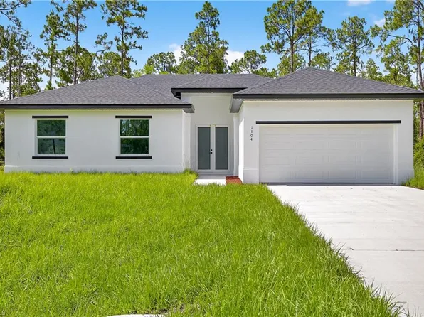 525 Genesee AVE S, LEHIGH ACRES, FL 33974