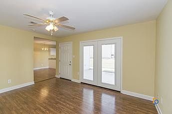 1st image of 1224 29th St APT M49