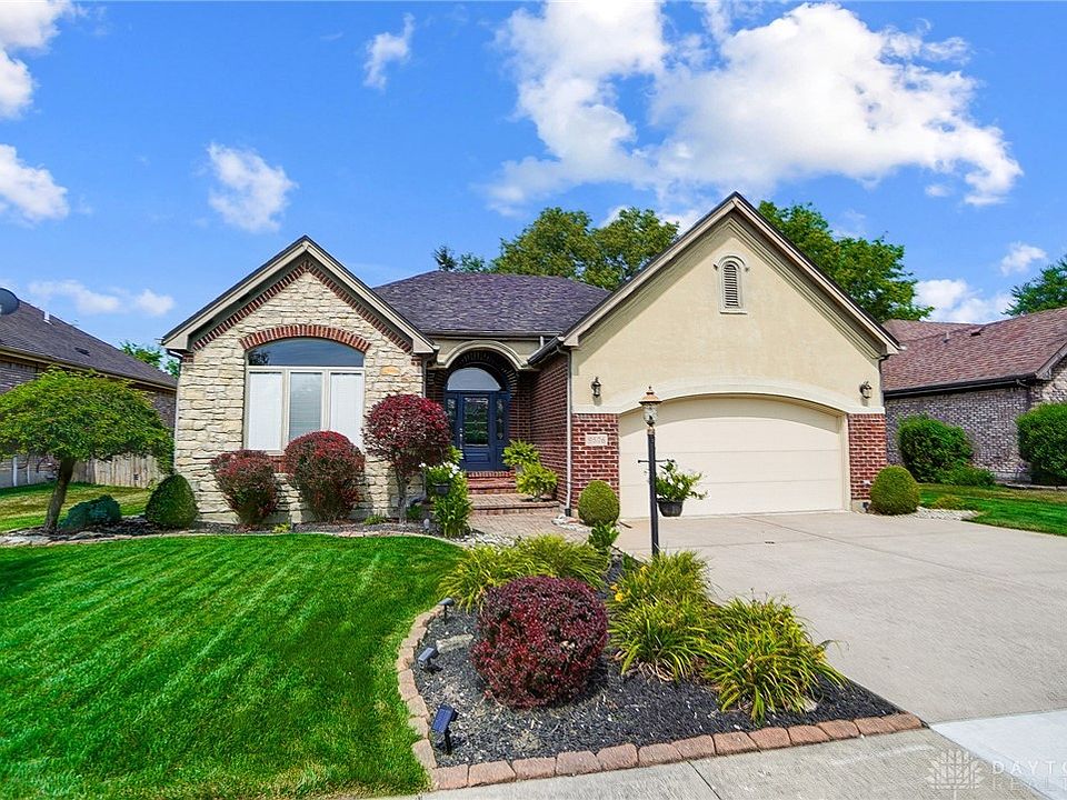 1st image of 9576 Country Path Trl