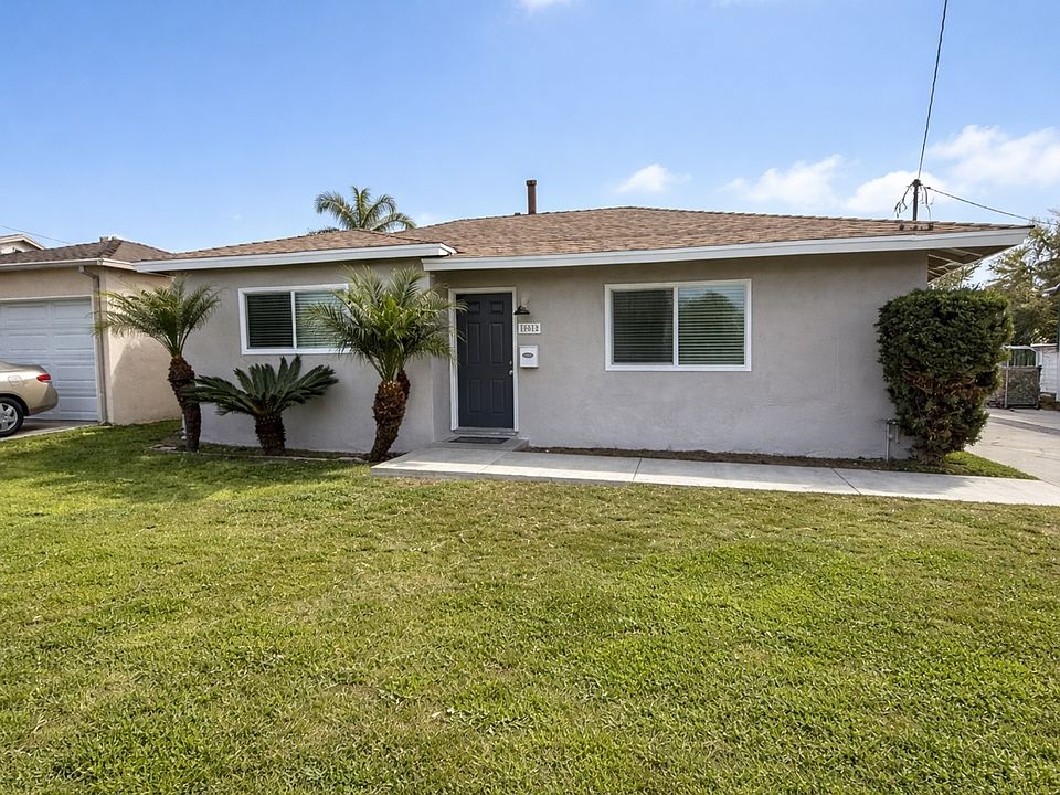 1st image of 10812 La Reina Ave