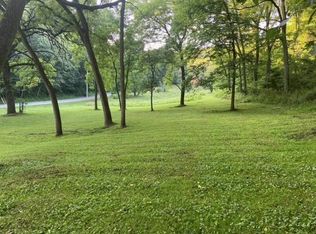 1330 Southern Ave, Dubuque, IA 52003