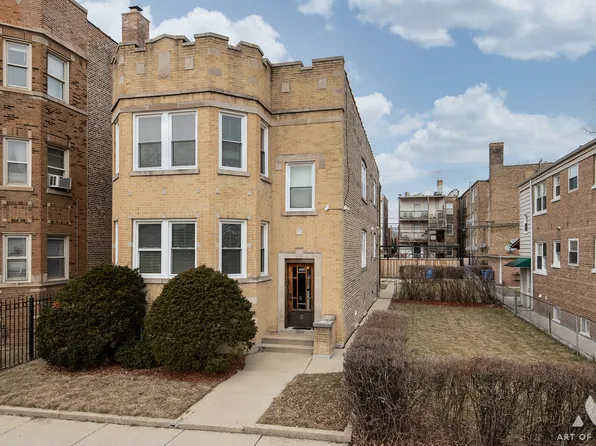 4822 W Henderson St, Chicago, IL 60641
