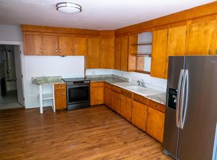 21 Chestnut St APT A, Rochester, NH 03867