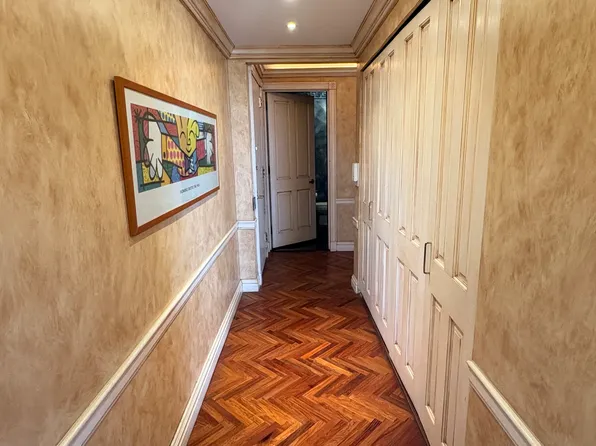 360 East 88th Street image 20 of 28