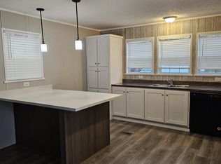 240 Summit Park #16019716, Saint Peter, MN 56082