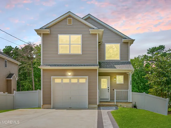 406 Nixon Avenue, Bayville, NJ 08721