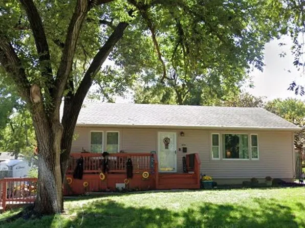 5341 Clark Ave, Kansas City, KS 66106