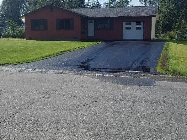123 Leibrock Cir, Soldotna, AK 99669