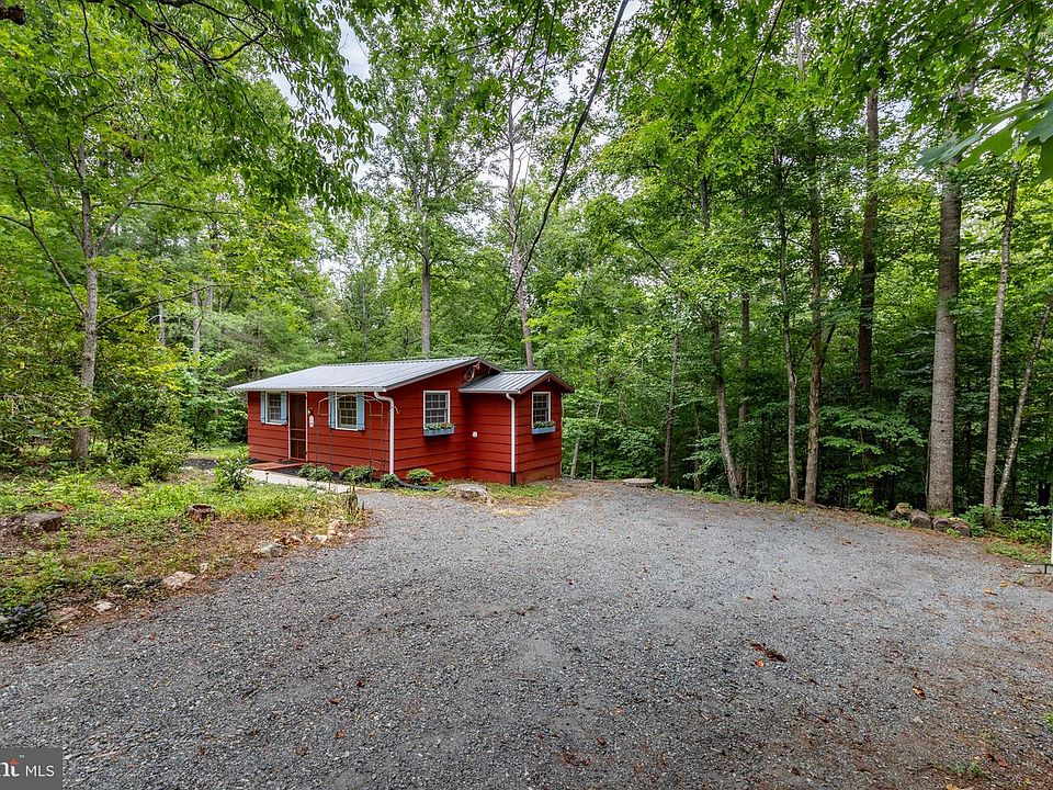 1st image of 258 Laurel Dr