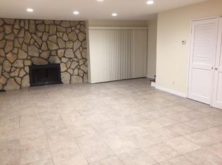 1861 Alpha Rd APT A, Glendale, CA 91208