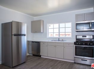 1235 S Bronson Ave, Los Angeles, CA 90019