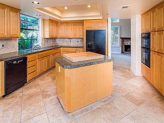 5th image of 5309 Vista Del Dios