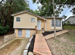 1114 Mulberry St, Poplar Bluff, MO 63901