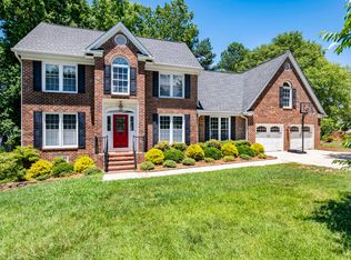 1000 Senoma Pl, Apex, NC 27502