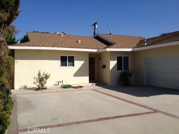 19057 Gledhill St, Northridge, CA 91324