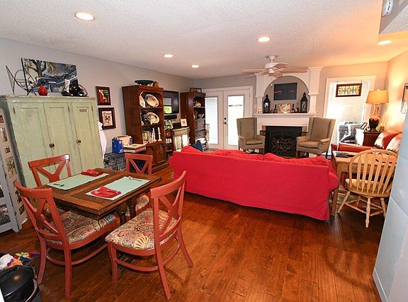 4th image of 111 Barkentine Ct