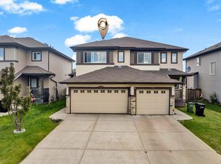 1532 33b St NW, Edmonton, AB T6T 0X6