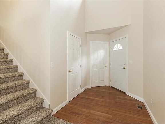 5th image of 50101 146th Ave E