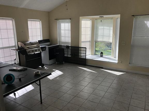 4th image of 8429 Battle Forest Dr
