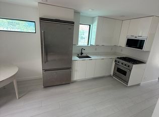 253 9th St #A, West Palm Beach, FL 33401