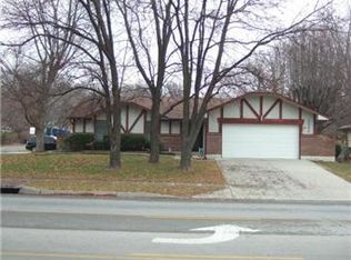 3201 S Crysler Ave, Independence, MO 64055