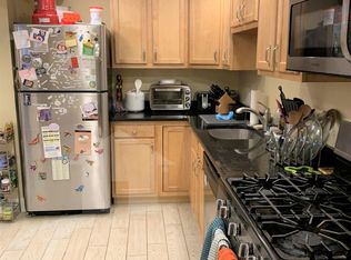 10 Jay St #1B, Somerville, MA 02144