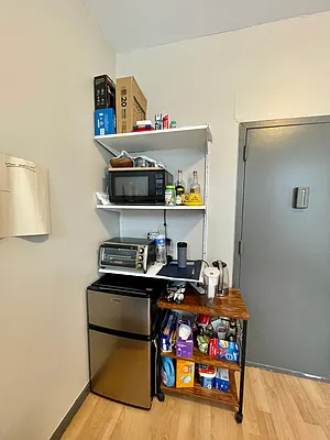 Rented by Bond New York | media 15