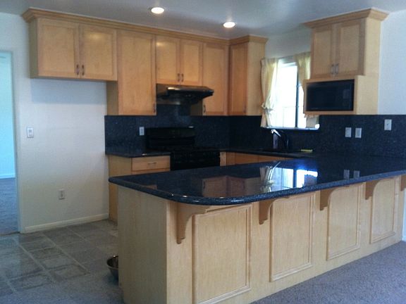 3rd image of 1160 Ackley St