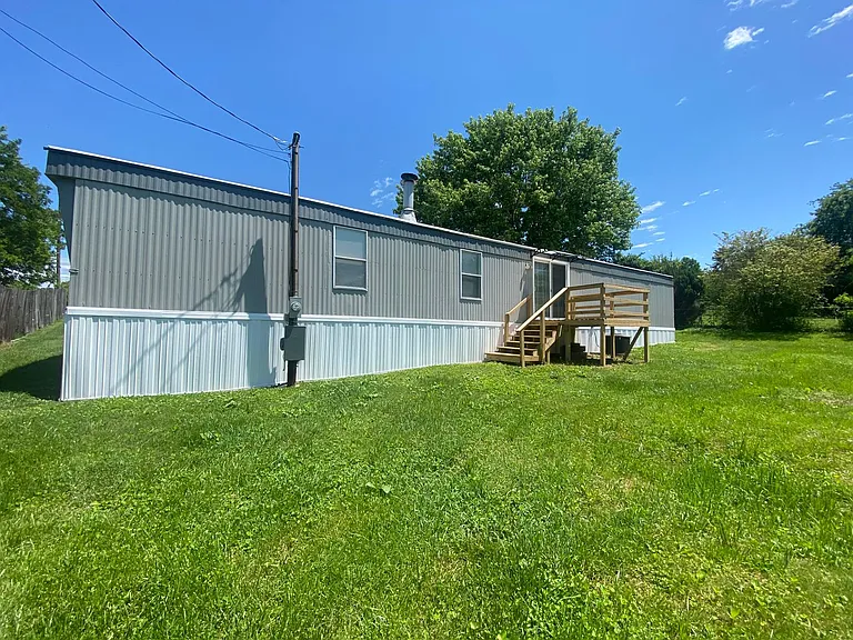 1705 Creason Dr — Photo 4