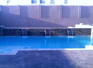 2428 W Woburn Ln, Phoenix, AZ 85085