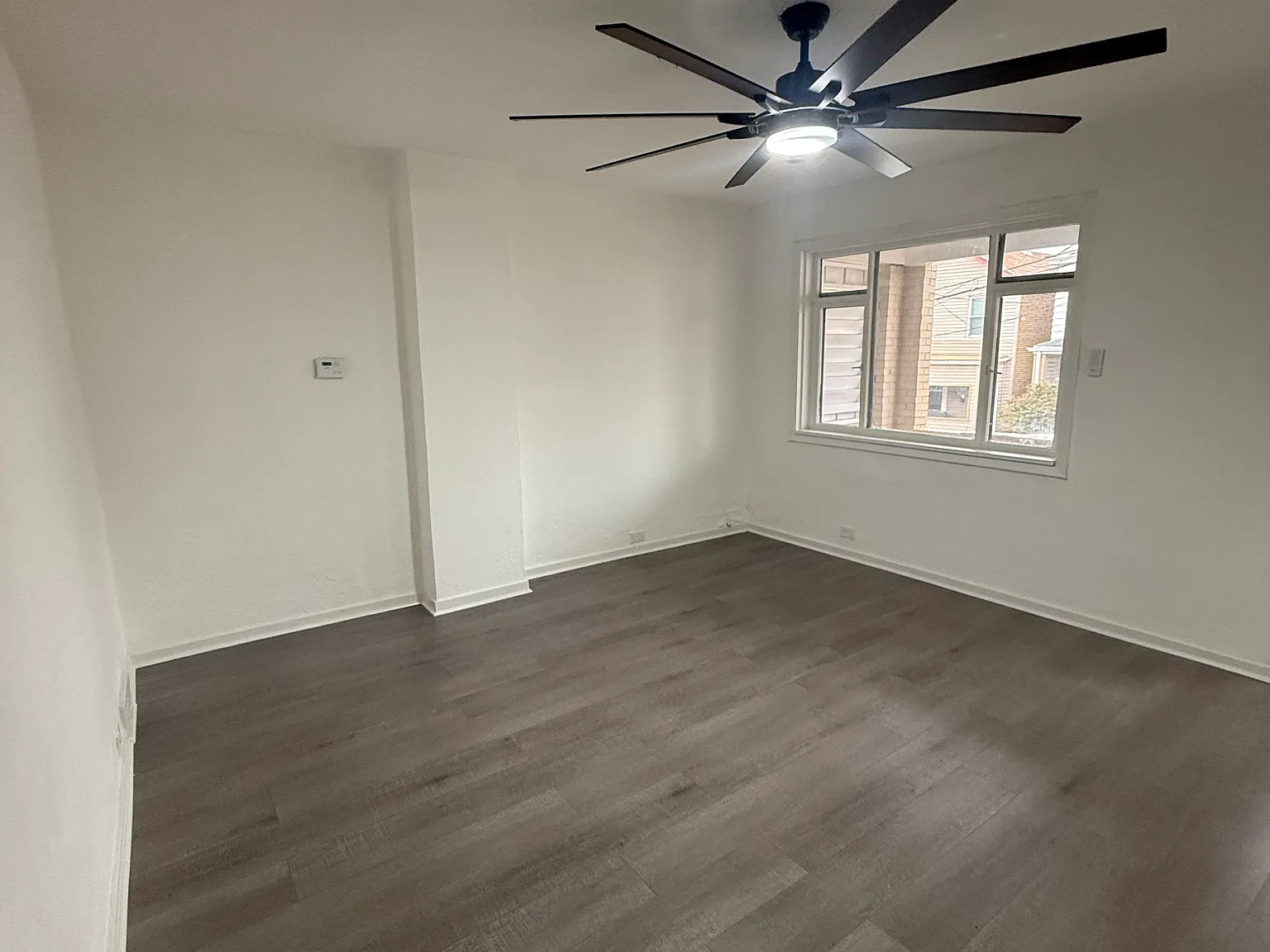2 bed, 1300 sqft, $1,350 — Photo 2
