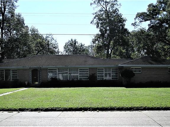 2nd image of 315 Alice St